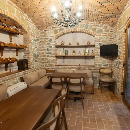 Moonlight Serenade לינה וארוחת בוקר