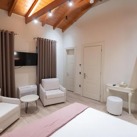 Bed and Breakfast Moonlight Serenade 3*