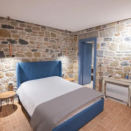 Moonlight Serenade Bed & Breakfast *