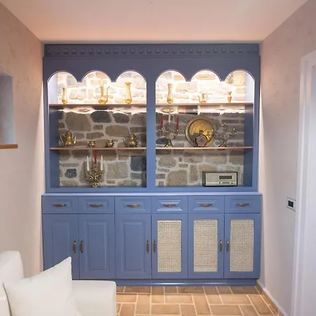 Moonlight Serenade Bed and Breakfast 3*