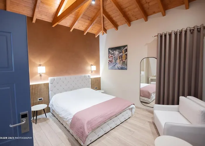 住宿加早餐酒店 Moonlight Serenade 科尔察